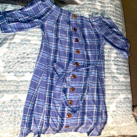 I’m selling this dress :) - Picture 1 of 1